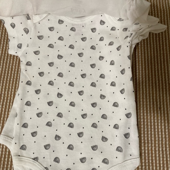 Rae Dunn Baby Bodysuits - Picture 2 of 6